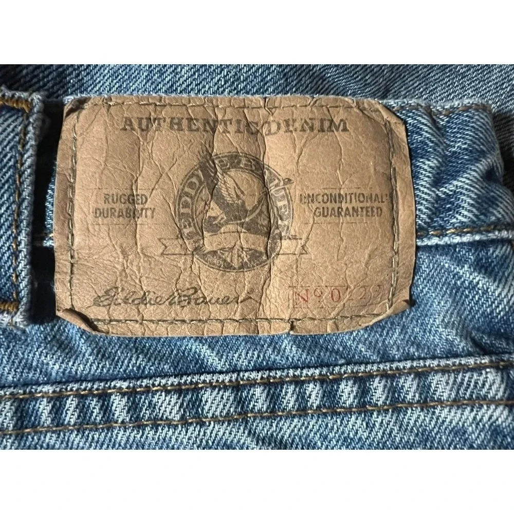 Eddie Bauer Classic Fit Jeans Mens Blue Denim Straight Leg Rugged 100% Cotton